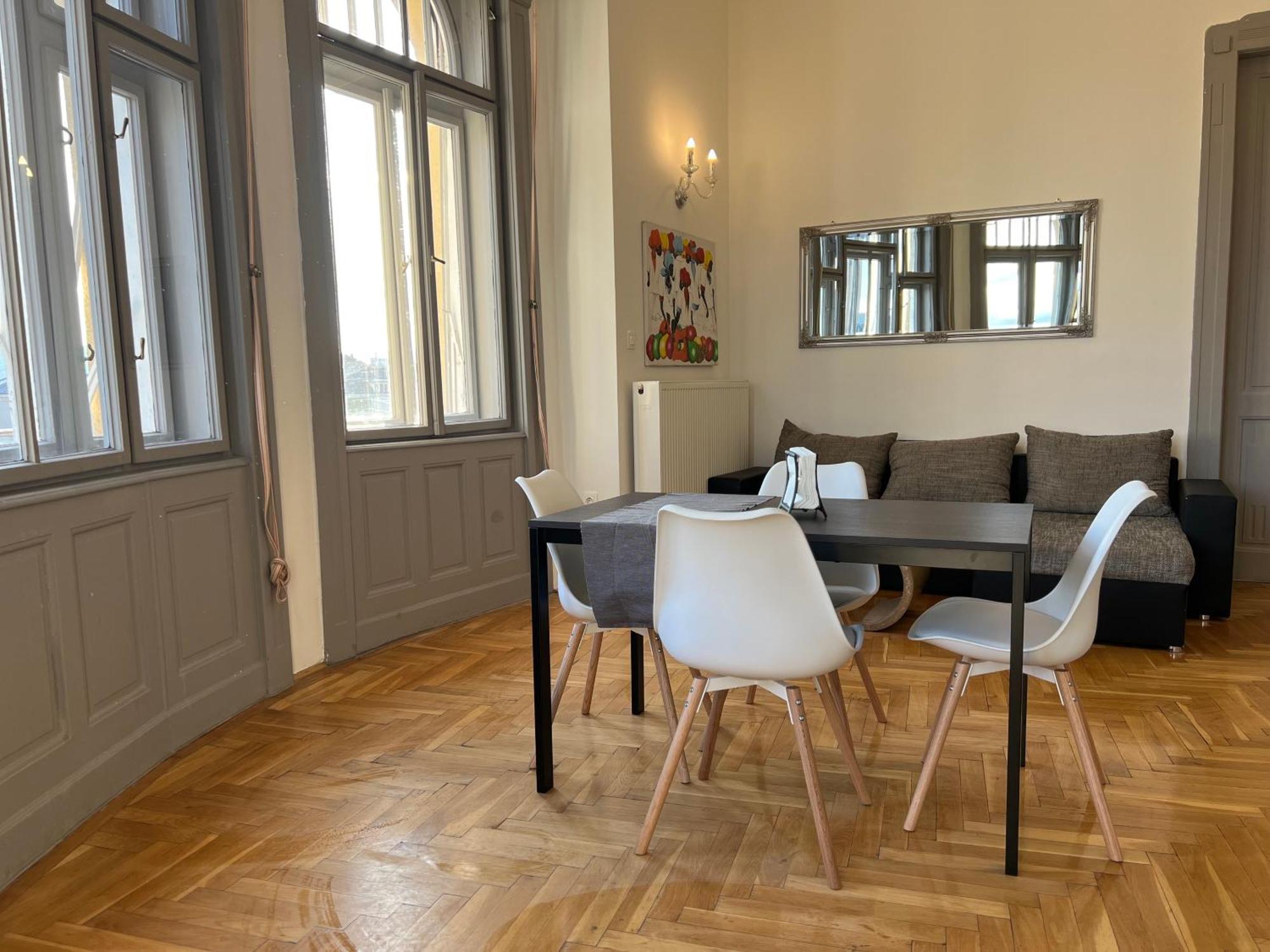 F14 Guesthouse Будапеща Екстериор снимка