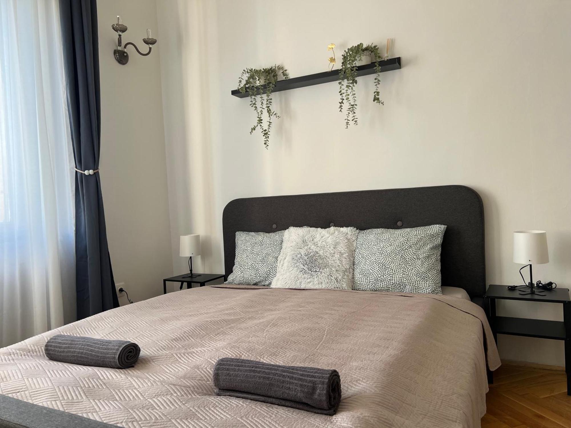 F14 Guesthouse Будапеща Екстериор снимка